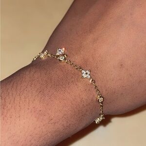 Delicate Gold Floral CZ Bracelet - Women Jewelry